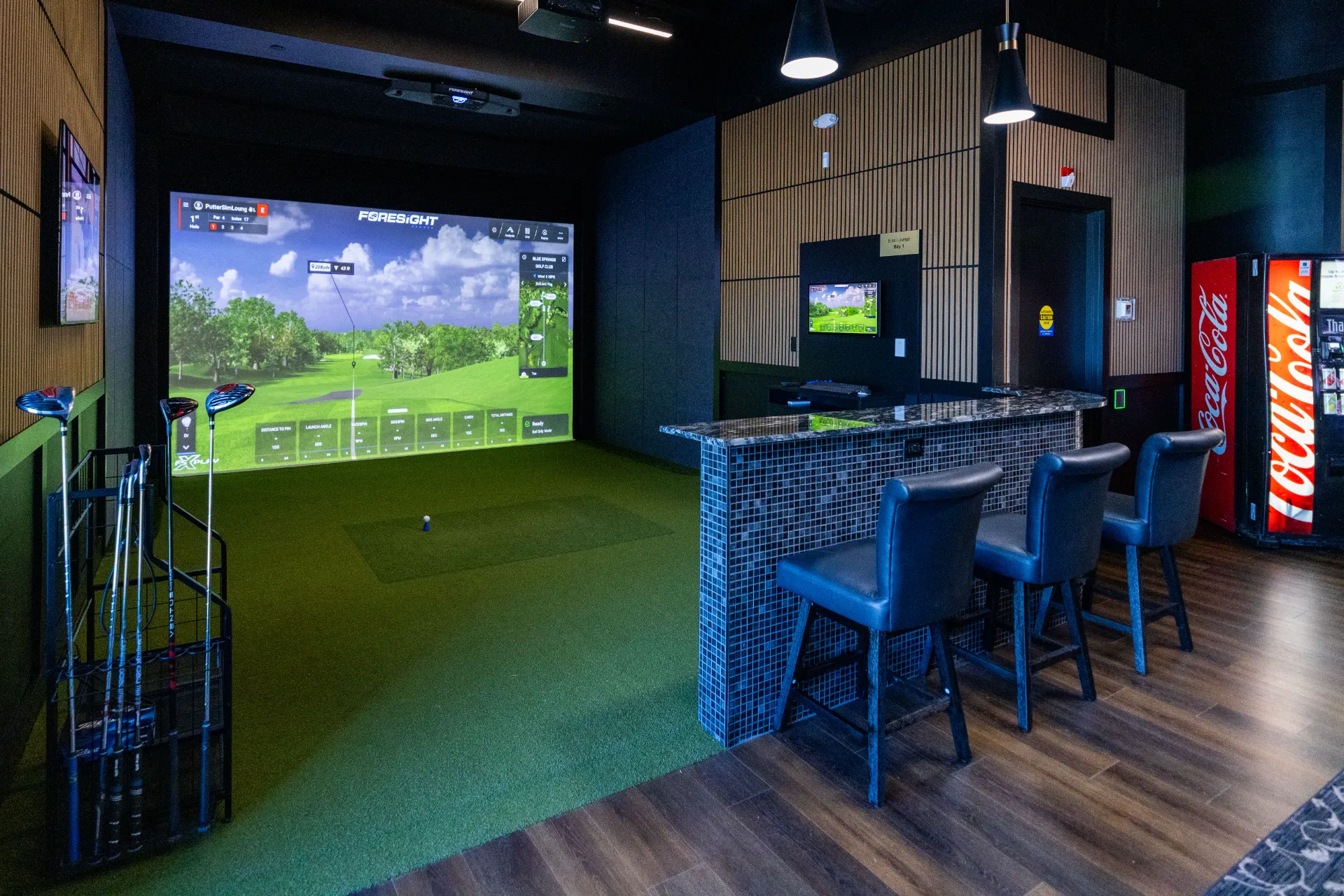 Elite golf simulator suite bay 1 vaughan